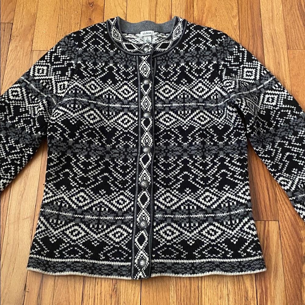 LL Bean Fair Isle Nordic Cardigan 100% Lambswool Size S Gorgeous Like New